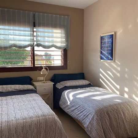 Modern 5-Bedroom Villa With Pool Montequinto Esterno foto